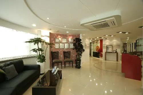 Kim In Jung Plastic Surgery Clinic