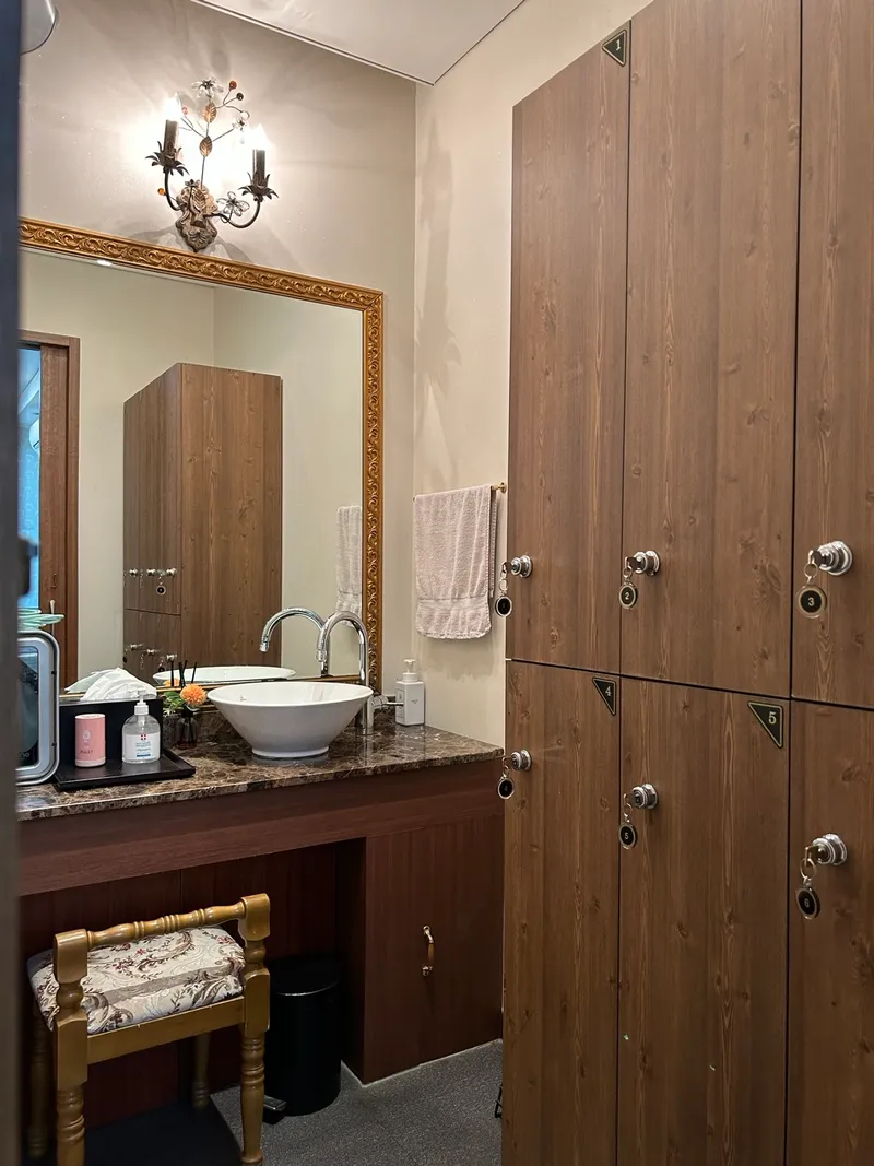 Remidi Dermatology Clinic