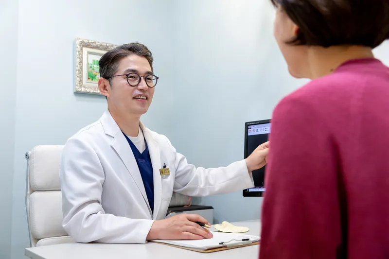 Yang Si Gang Plastic Surgery Clinic
