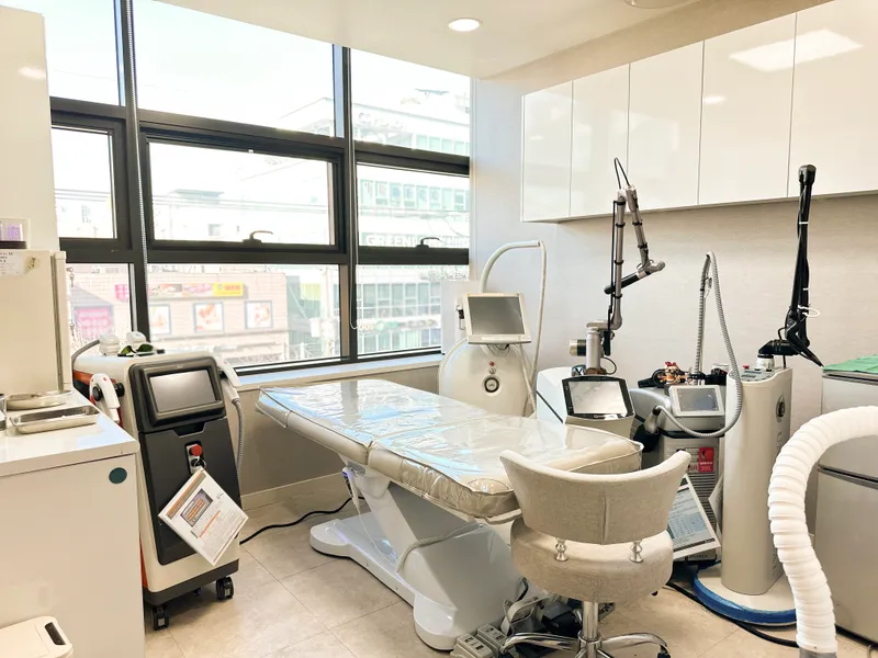 Jephil Clinic Gangbyeon Station