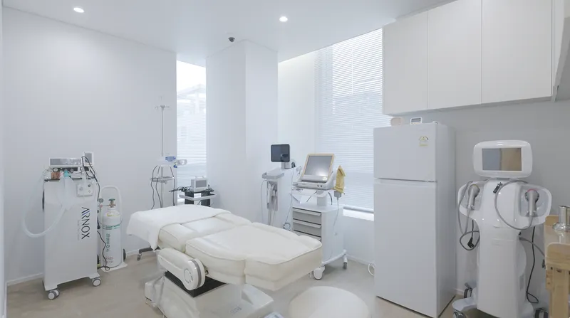 Ez Pibu Clinic