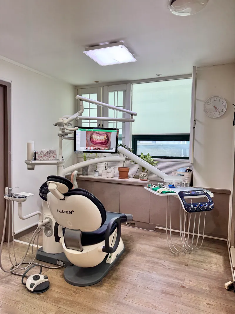 Gangnam Waterdrop Dental Clinic