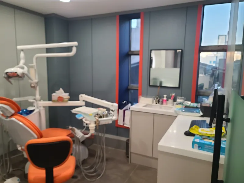 Longlife Dental Clinic