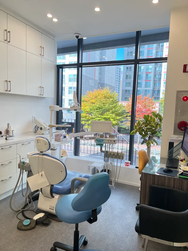Won Chi Yun Dental Clinic