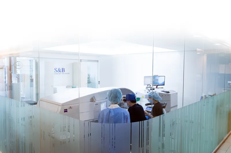 Apgujeong ESNB Eye Clinic