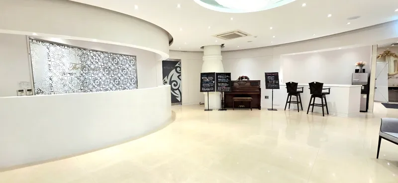 The Classic Clinic