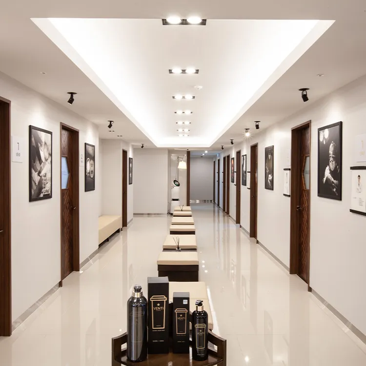 Maxwell Dermatology Clinic Gangnam Branch