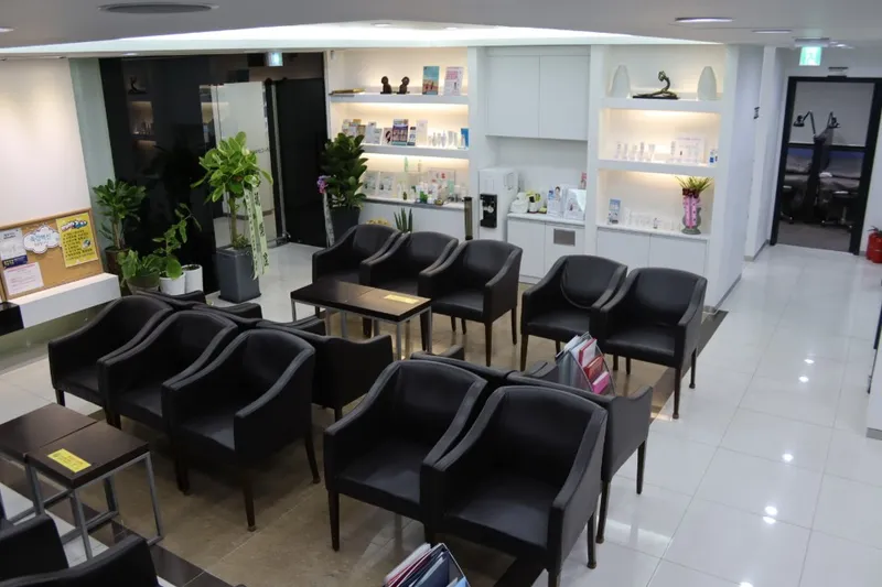 Gangbuk Ijiham Dermatology Clinic