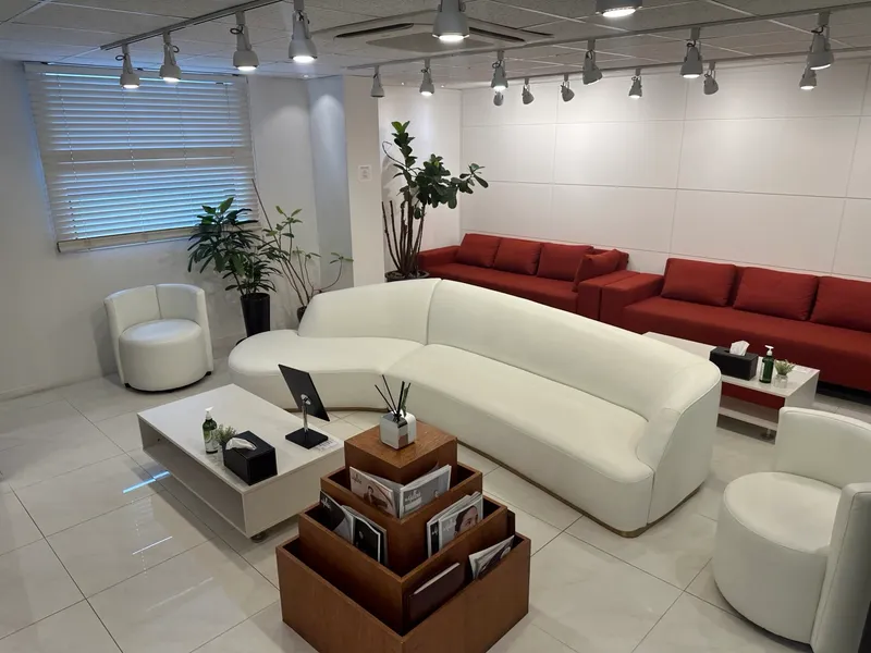 O In Plastic Surgery Clinic