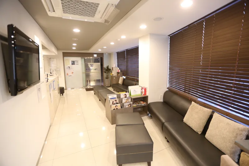 Seoul Convenient Dental Clinic