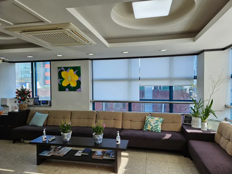 Sungdo Dental Clinic