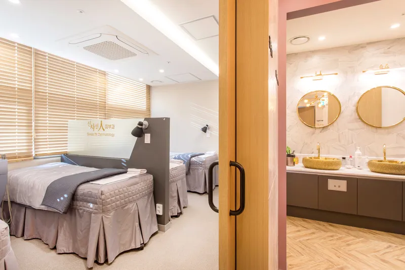Sinsa Dermatology Clinic