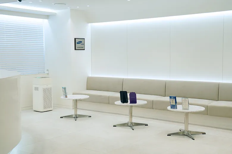 Apgujeong Ivy Plastic Surgery Clinic