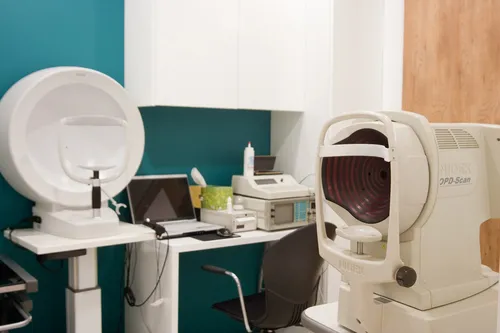 Apgujeong Yeonsei Eye Clinic
