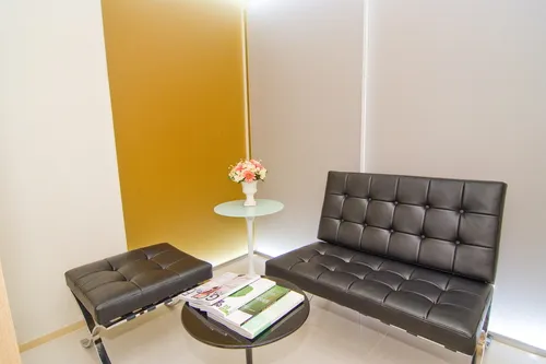 Nature Dermatology Clinic