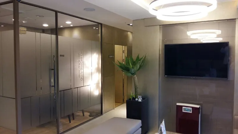 Daechi Oracle Dermatology Clinic