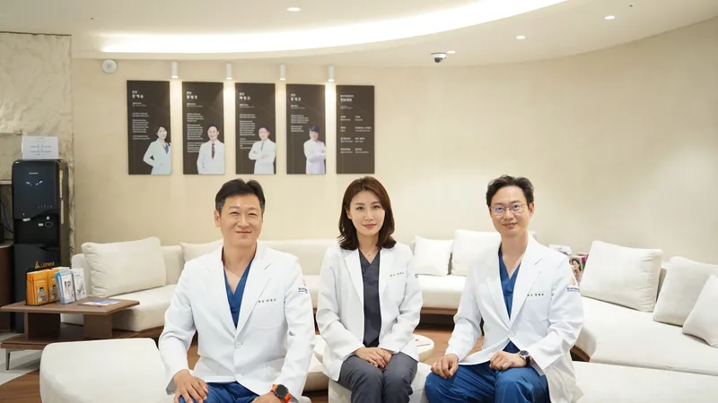 Wannabe Plastic Surgery Clinic
