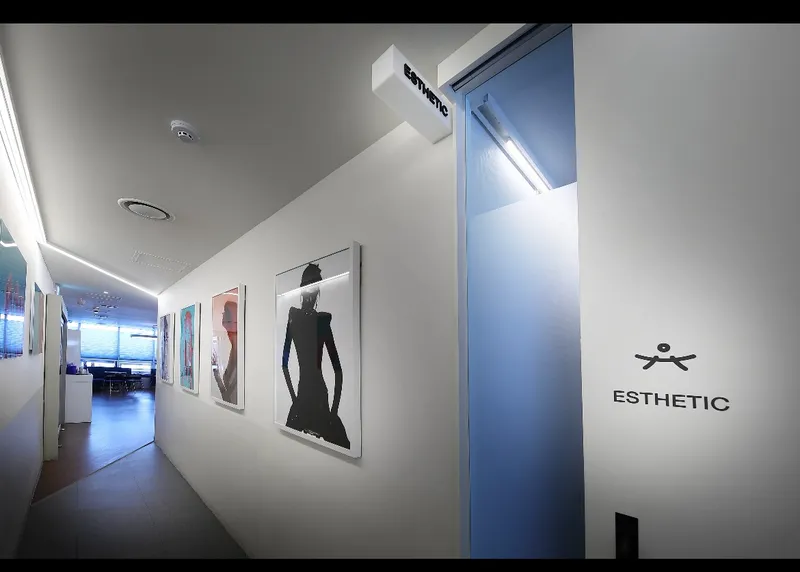 Yujin Plastic Surgery Clinic