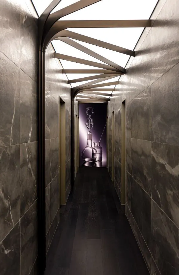 E S Cheongdam Plastic Surgery Clinic