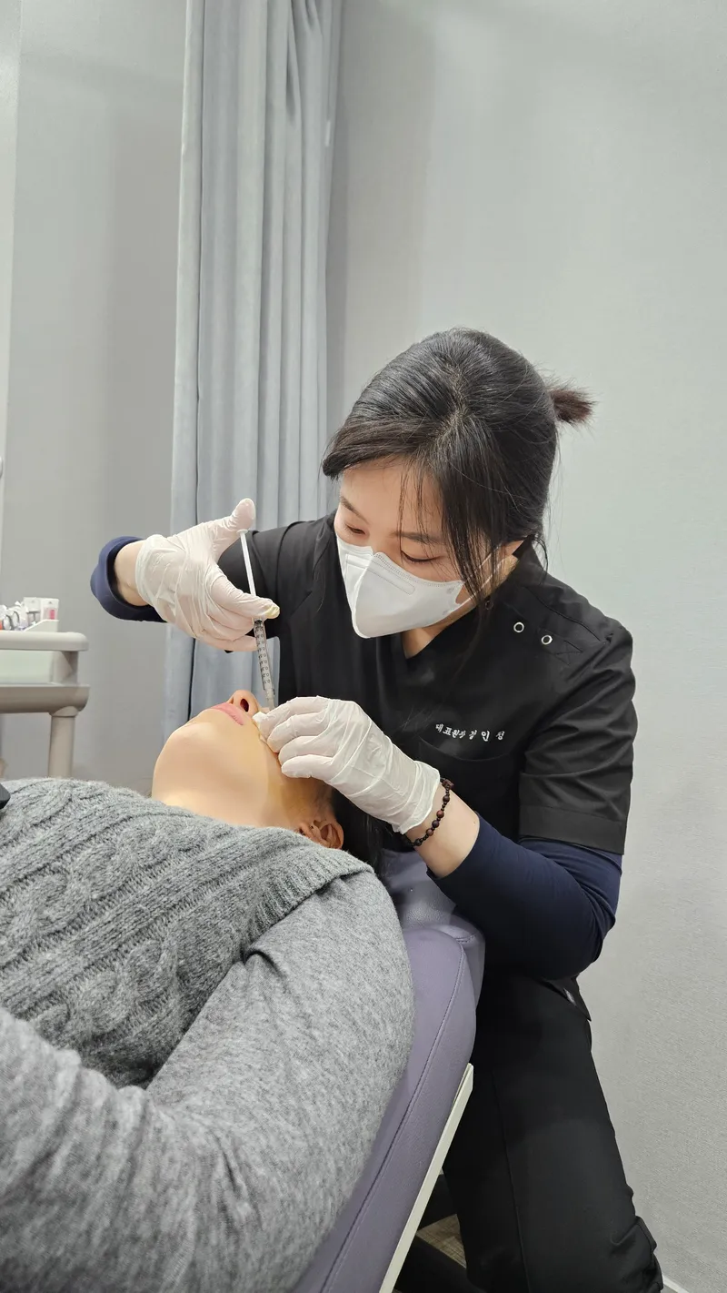 The River Dermatology Clinic