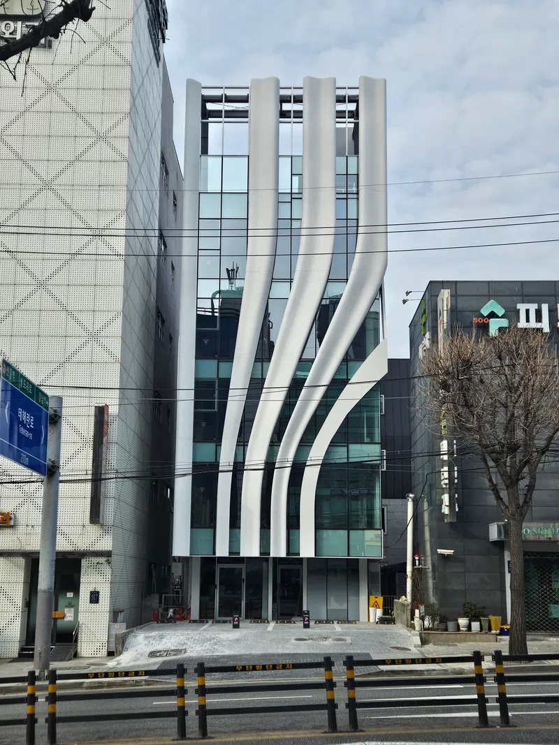 I Hyun Taek Plastic Surgery Clinic