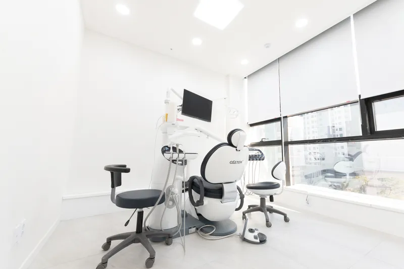 Seoul Ichaeum Dental Clinic