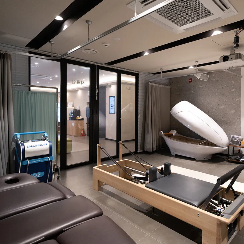 Cheongdambom Women's Clinic