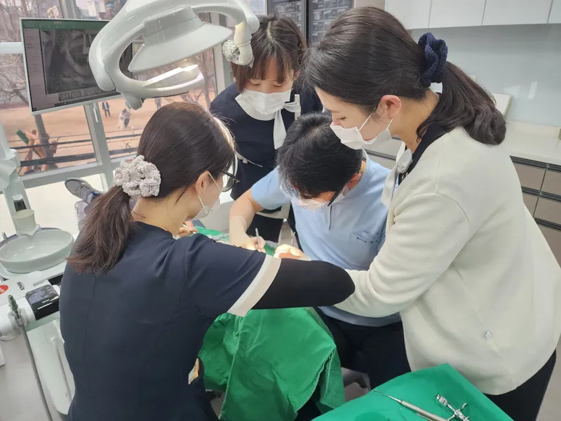 이사랑치과의원