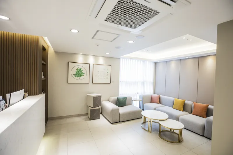 Cheongdam Conderm Clinic
