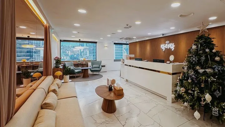 닥터탁성형외과의원