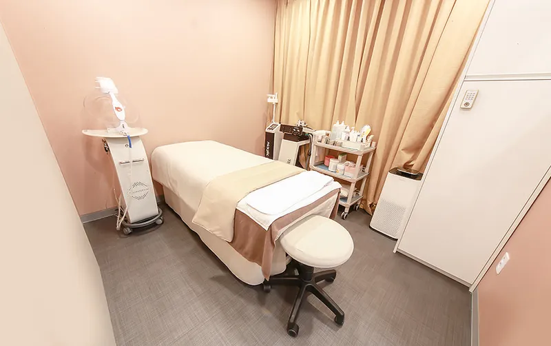 Apgujeong DIAL Plastic Surgery Clinic