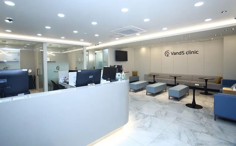Banspibuwa's Clinic Hongdae Station
