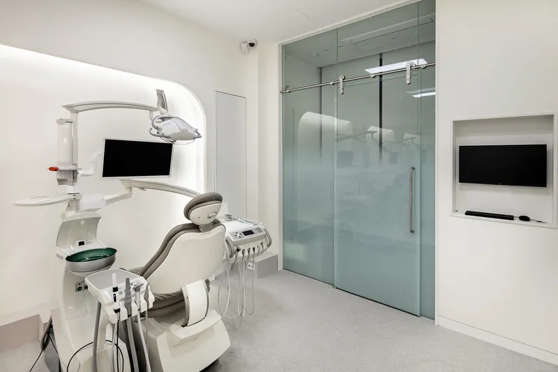 Jo Byeong Hoon Dental Clinic