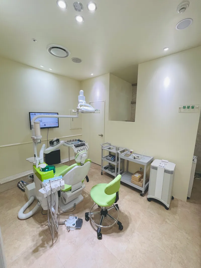 Shinyongsan Double Y Clinic