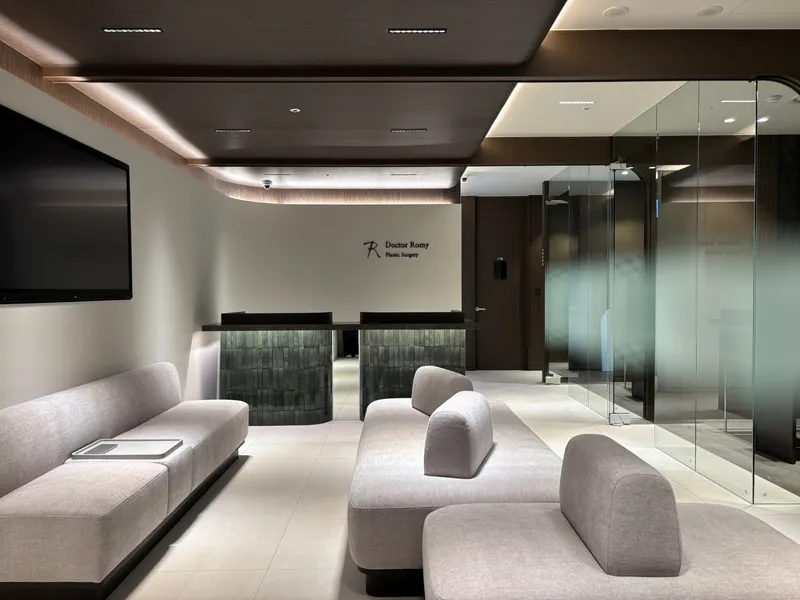 Dr. Romi Plastic Surgery Clinic