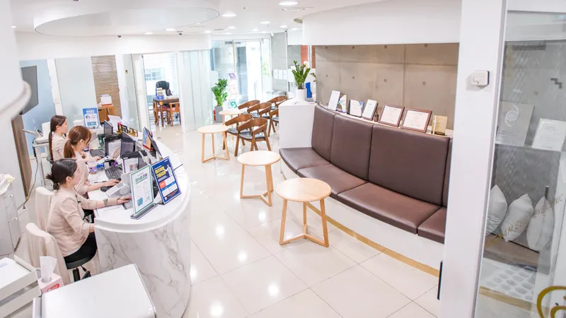 Gangnam Cube Eye Clinic