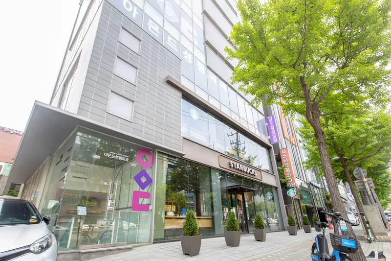 Amond Plastic Surgery Clinic Apgujeong Branch