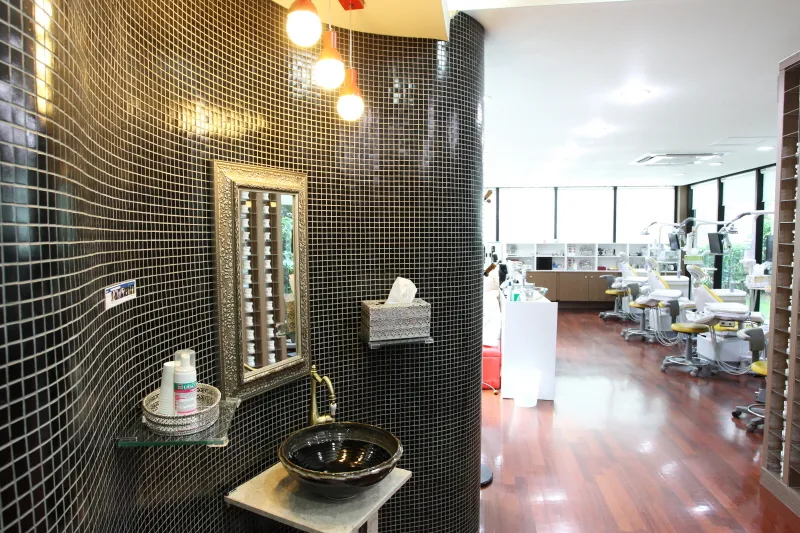 Smile Maker Dental Clinic
