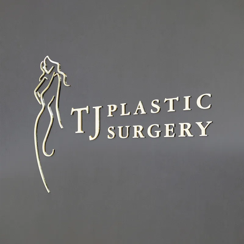 T-J Plastic Surgery Clinic