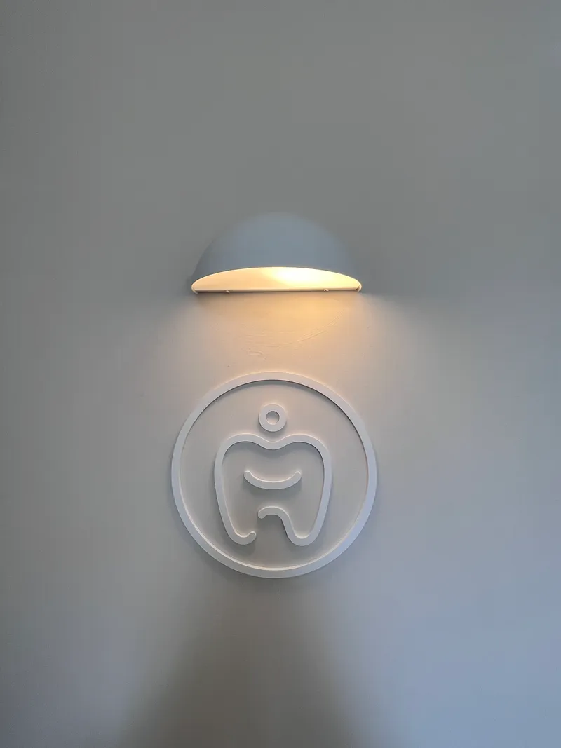OBok Plant Dentist Clinic