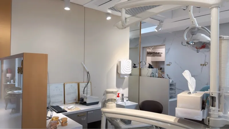 Cheongdam Dr. Lee Dental Clinic