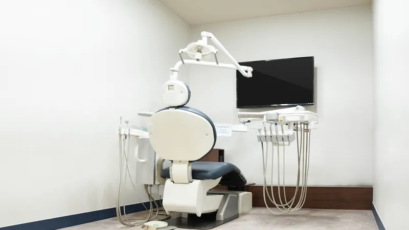 Yudi Cheonho Dental Clinic