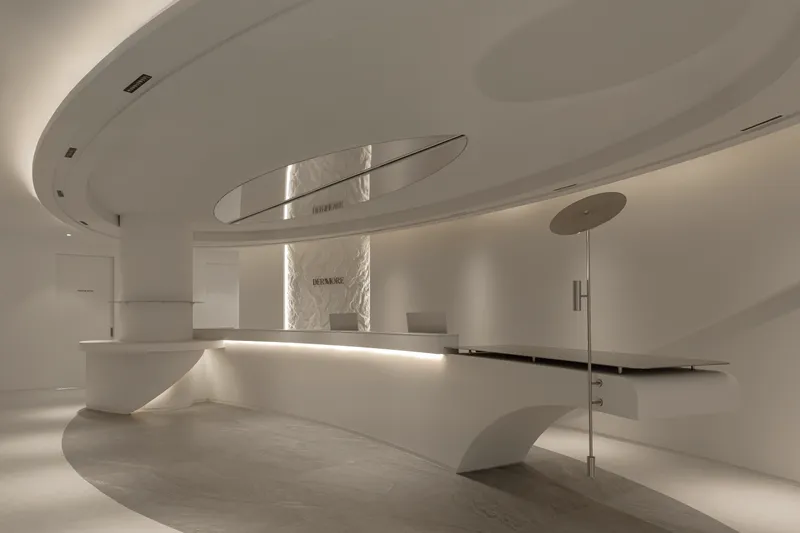 Dermatological Clinic More