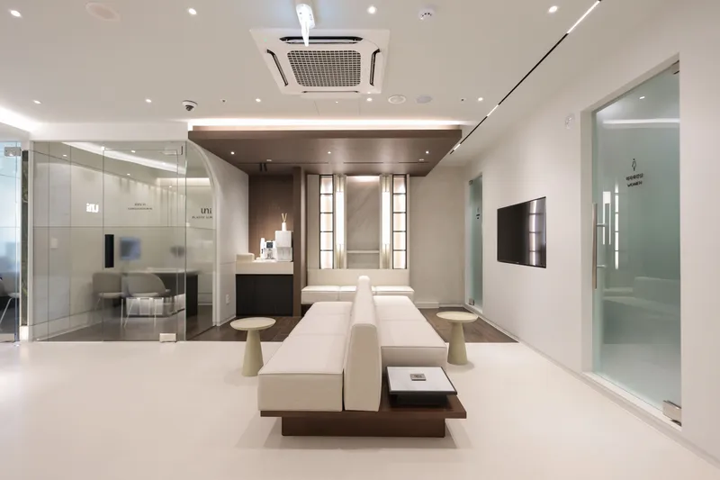 Unis Plastic Surgery Clinic
