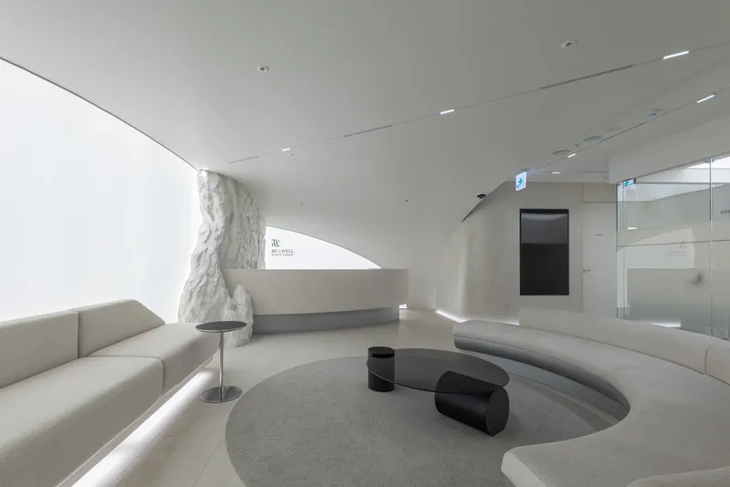 Lee & Well Plastic Surgery Clinic