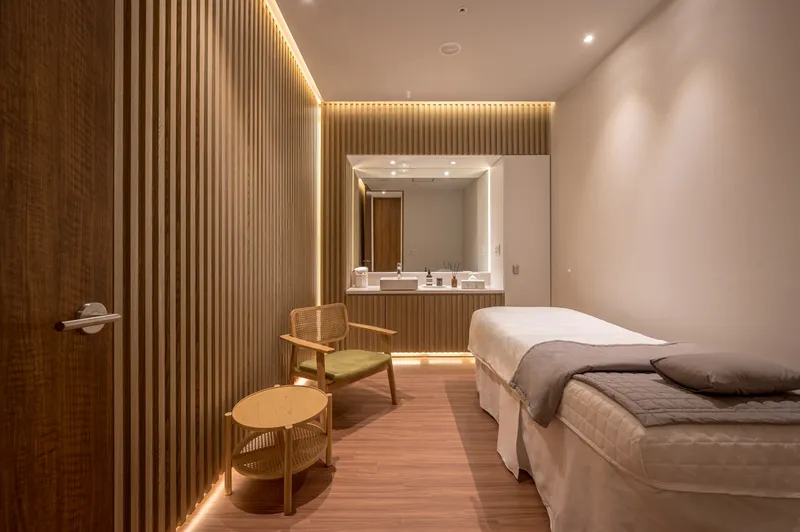 Chang Dermatology Clinic