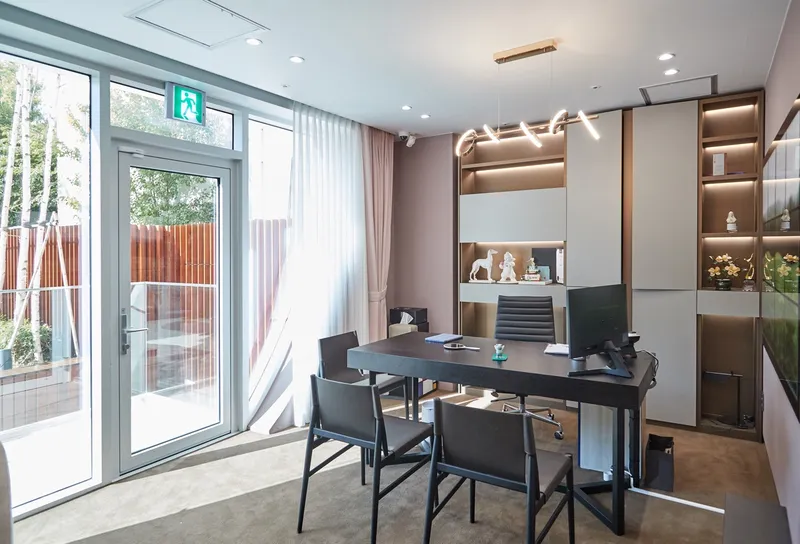 Sera Plastic Surgery Clinic