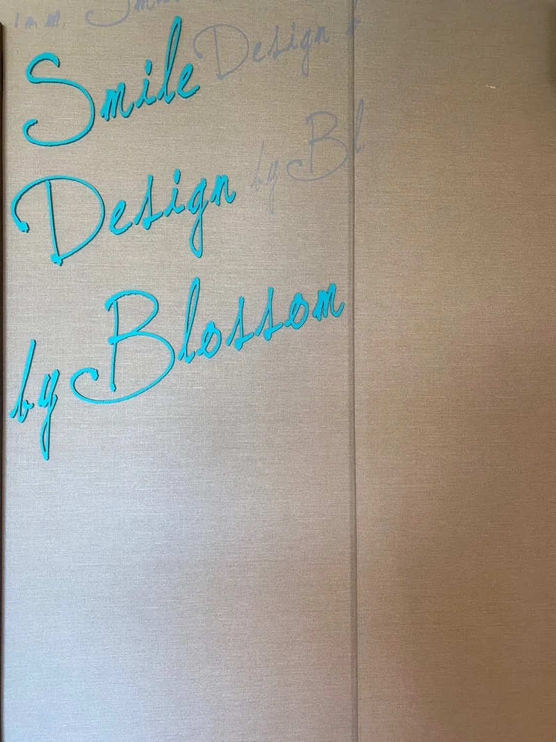 Smile Blossom Dental Clinic