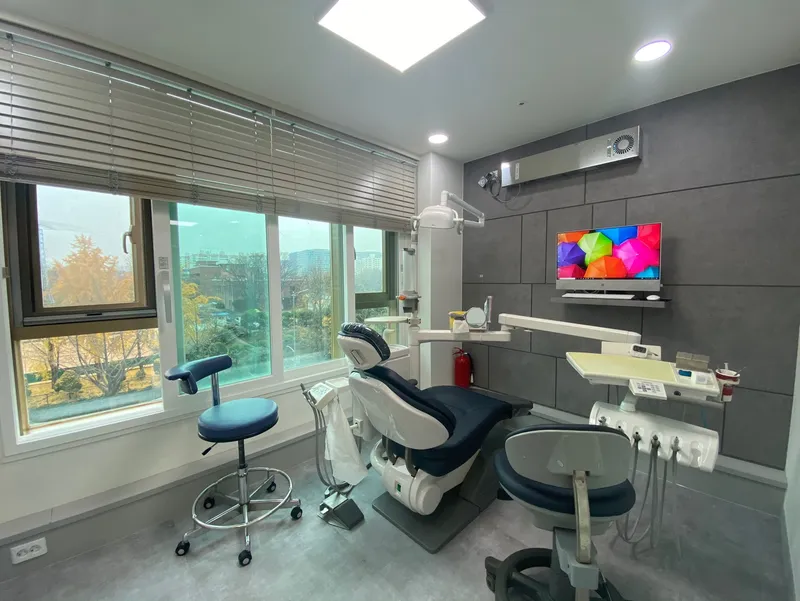Seoul Jo Young Min Dental Clinic
