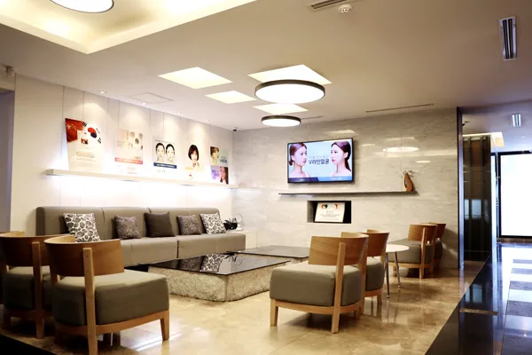 Kim Hyung Jin Basic Plastic Surgery Clinic